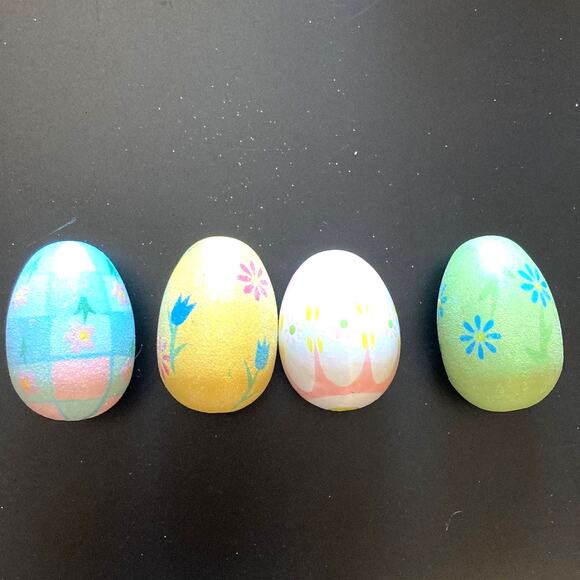 Easter and spring decorations all pre-owned - Picture 10 of 12